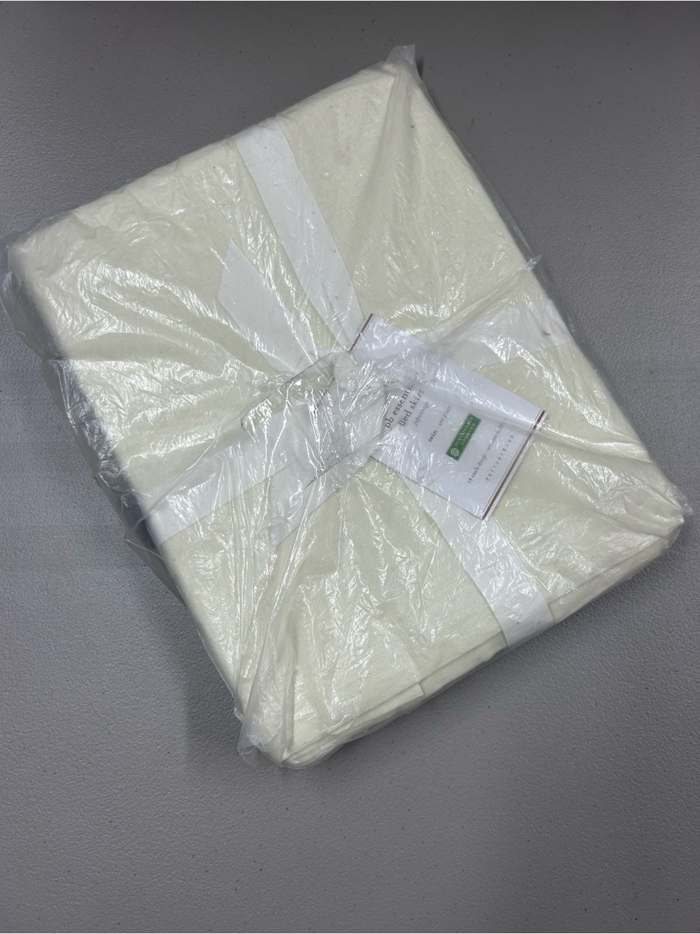 Pottery Barn Essential TWIN Bed Skirt Ivory Yellow Hue Linen Cotton Blend NWT